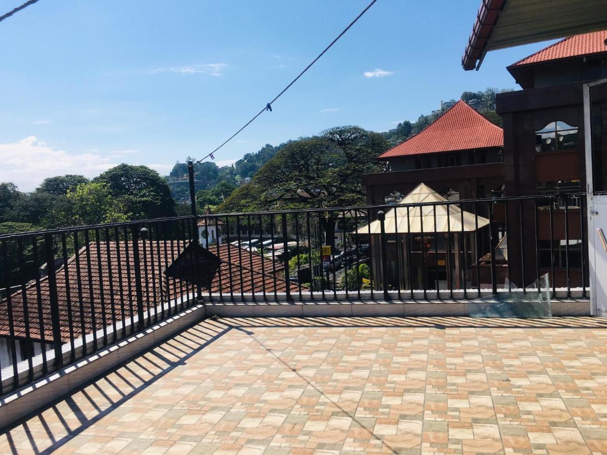 View City Point Kandy Exteriör bild